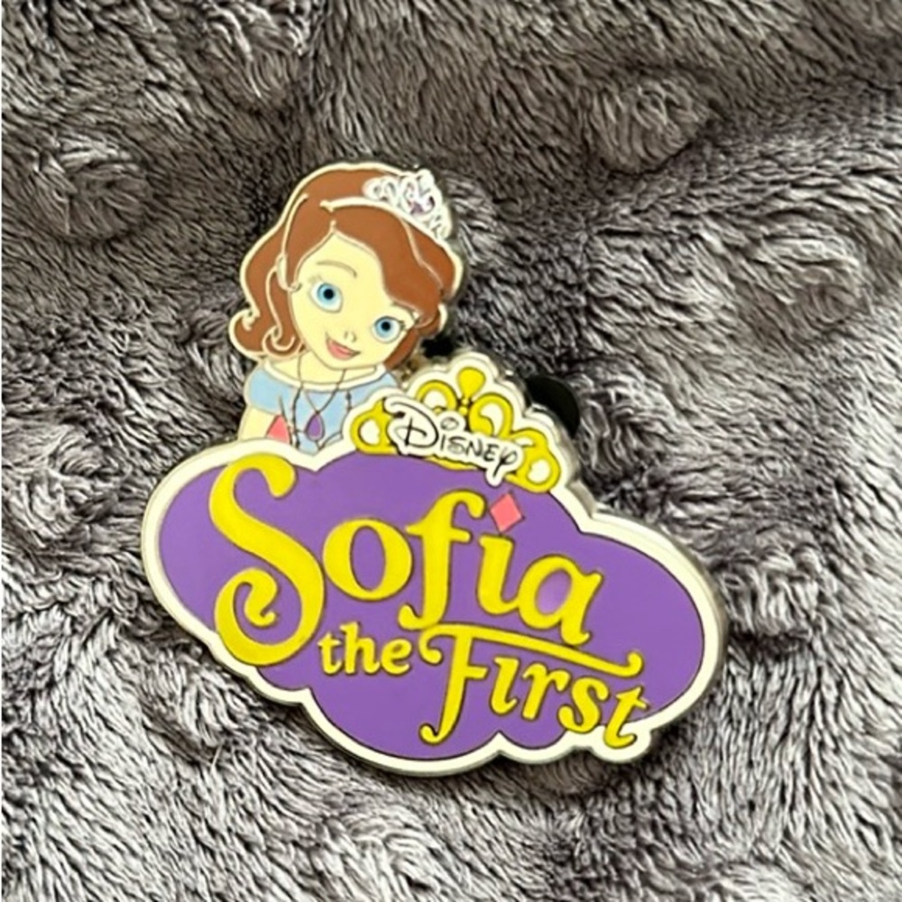 Disney Sofia the First Pin